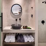 Gonia Residences *