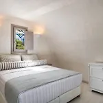 Villa Gonia Residences *