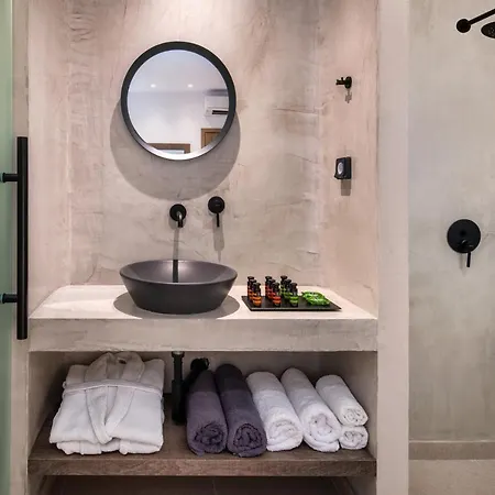 Gonia Residences *